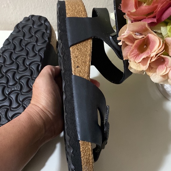Birkenstock Rio Sandals EUC - Picture 7 of 9